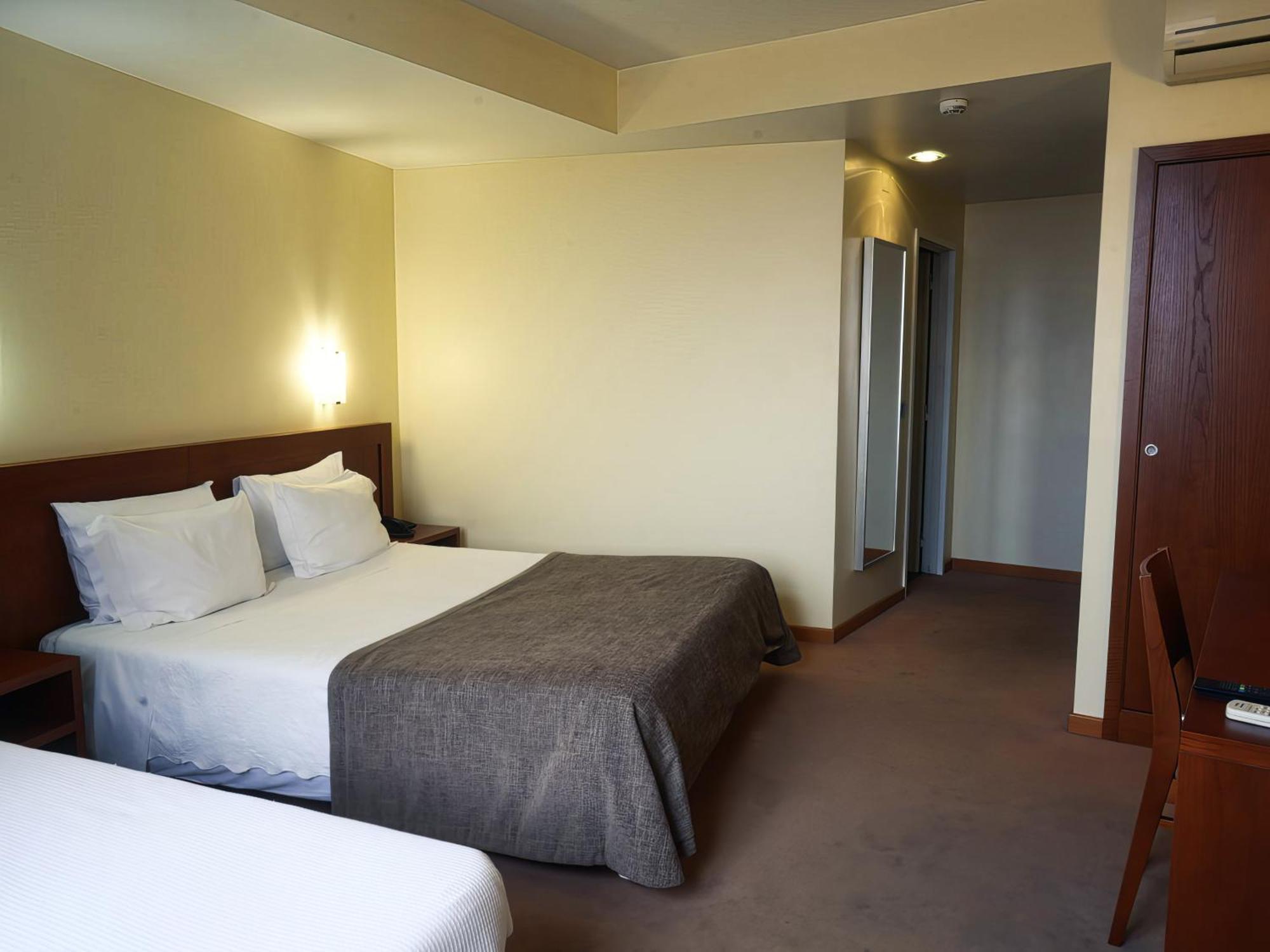 Hotel Sao Francisco レイリア エクステリア 写真